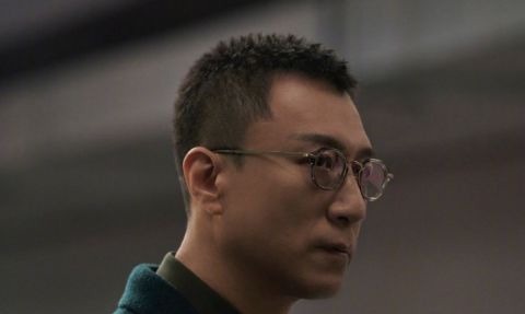 《扫黑风暴》“最丑”配角来头大，孙红雷叫他师哥，邓超喊他老师