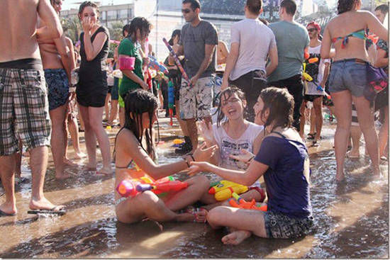 苦难#这个民族苦难深重,建国71年,奇迹般成发达国家,至今难以超越!