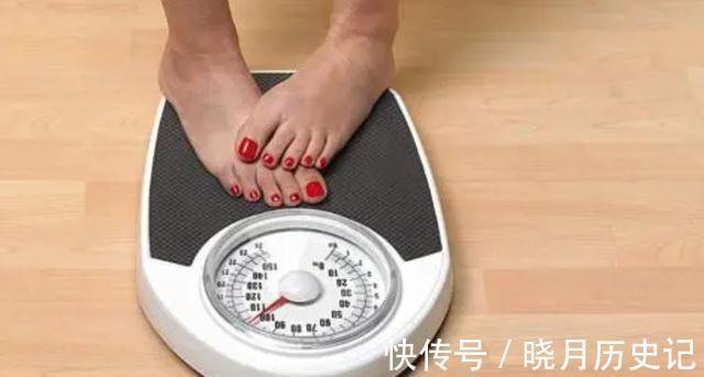 懷孕期間|經常喝黃芪水，人會變得越來越瘦？提醒：這五類人群或不能喝