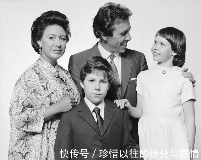 玛格丽特公主 玛格丽特对此五股项链情有独钟,四次出现在生日肖像中,厉害了!