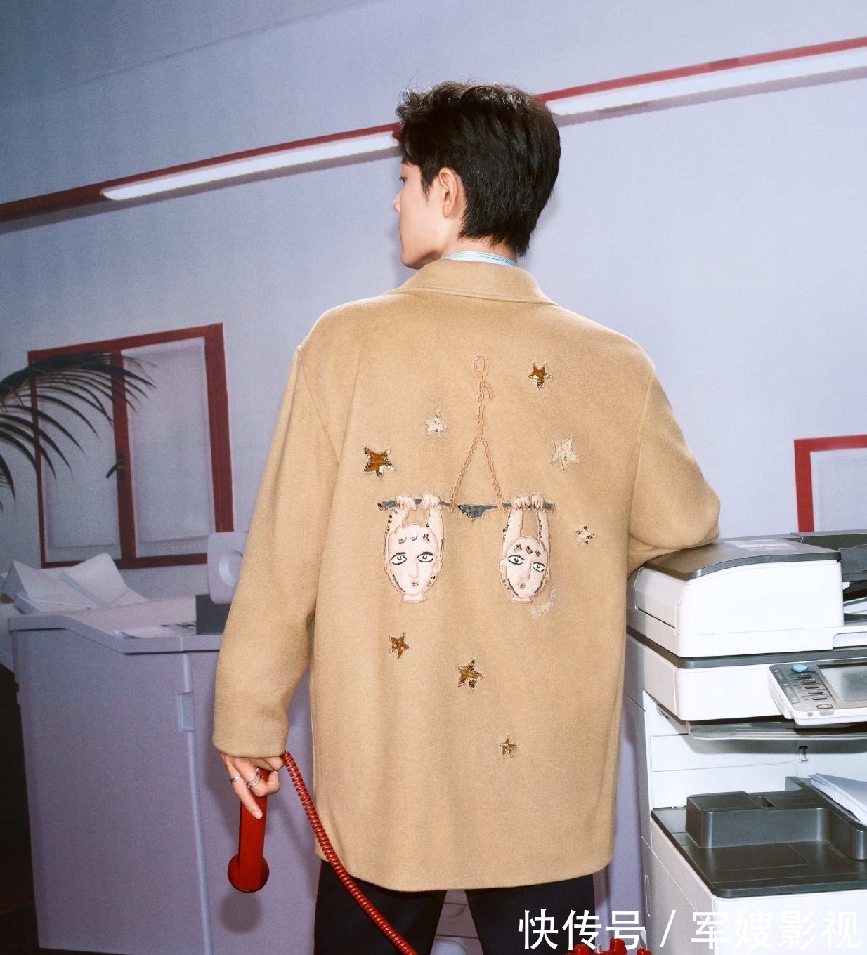 营业少，讨论度居高不下，肖战出场自带的高质量“气氛组”