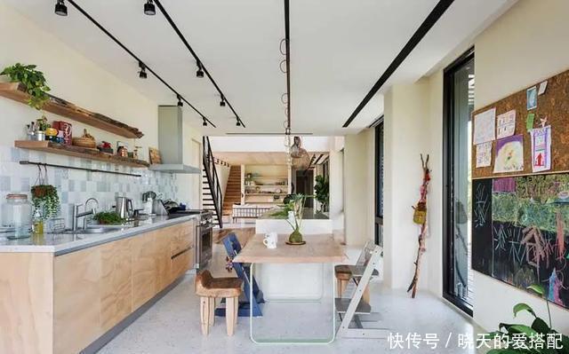 住宅|330㎡住宅，拒绝豪华装修全屋清新脱俗，越住越上瘾