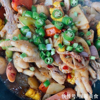 #元宵节美食大赏#元宵节家宴菜品之麻辣香锅