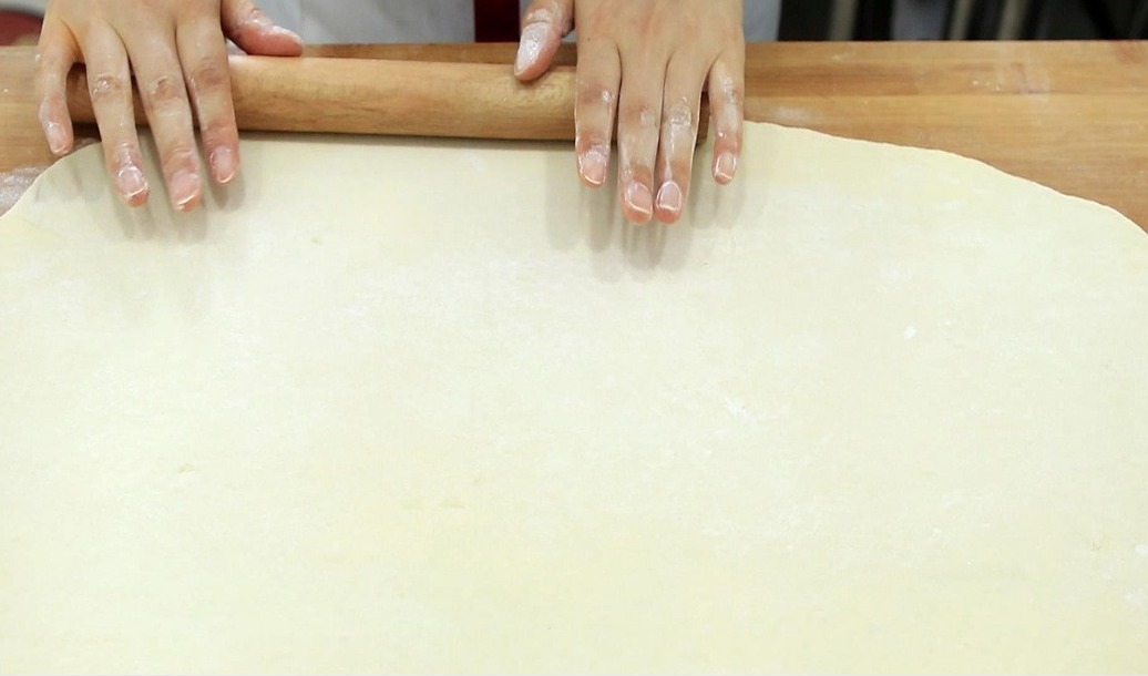 一碗面粉,一包牛奶,快速做出奶香盘阳饼,香甜松软,奶香四溢