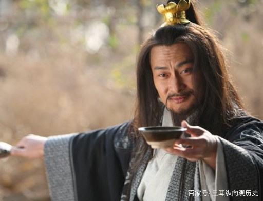 晁盖|《水浒传》中真正的老大不是宋江，也不是卢俊义，而是这两人