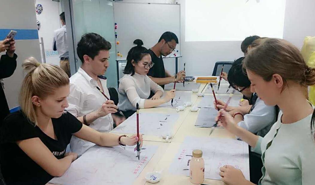 俄罗斯|俄罗斯高考出现新科目,中文难倒大片学生,引起老外各种吐槽