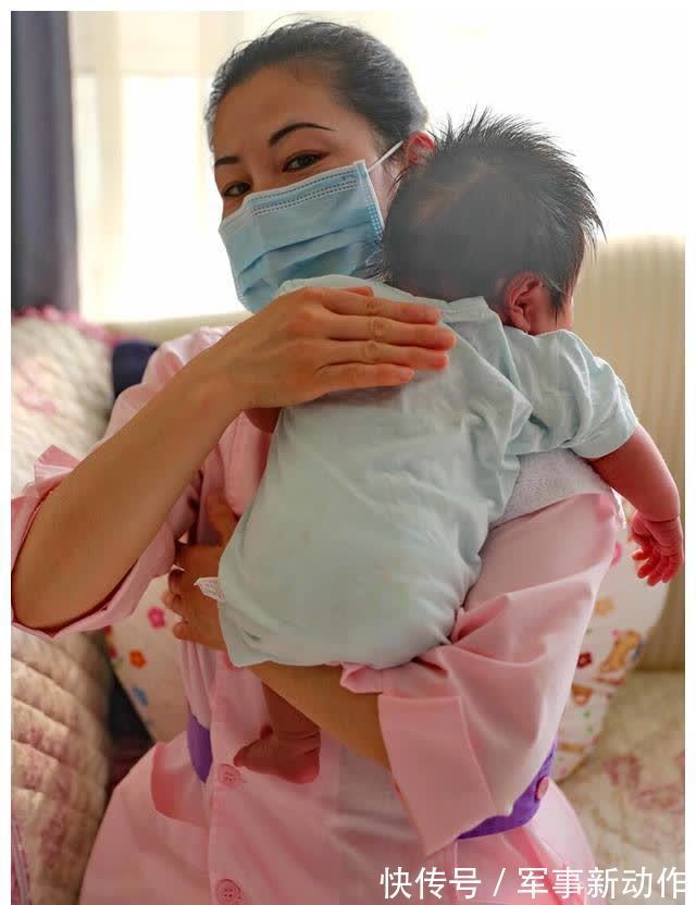 空心掌|给宝宝拍嗝的三个要点,早知道,早受益