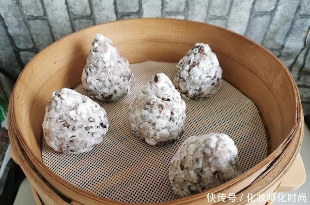 女人不管多忙，都要做这甜品吃，香甜软糯简单易做，对女人特好