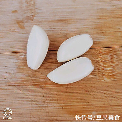 好吃到模糊的凉拌芹菜，怎么都吃不够