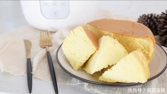 电饭煲做蛋糕详细教程,入口即化,不塌陷不回缩,太好吃了