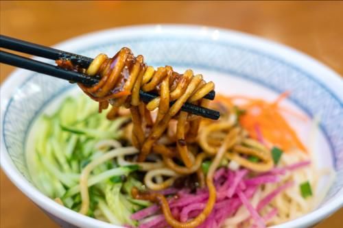 轻松|明日二伏,民间传统要吃面,再忙也别忘记,顺应时节,轻松过伏天