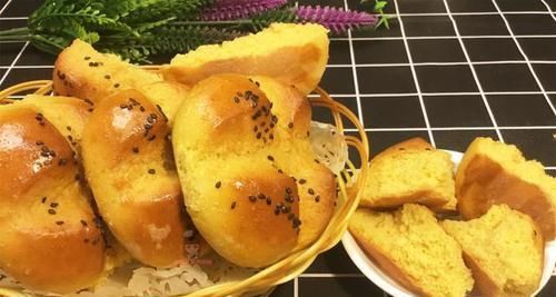 玉米面也能做开花馒头，松软香甜，比面包还好吃，看完就能会