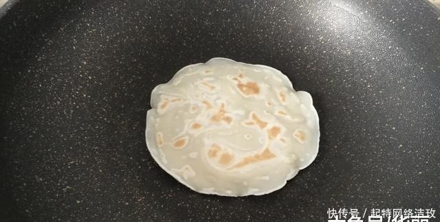 馅饼|早餐常吃它，不得感冒还补钙，相当于喝8杯牛奶，骨骼健康长高个