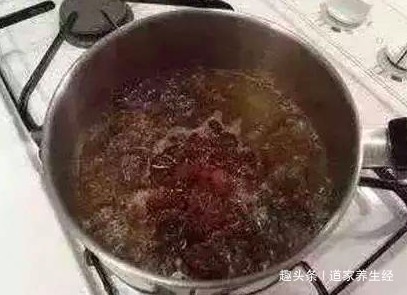 难言之隐|每天早上空腹生嚼7粒葡萄干,坚持半个月,解决很多人的难言之隐