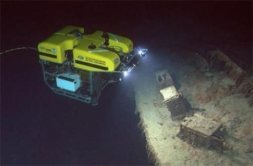 罗丝|泰坦尼克号海底著名照片：人类的残骸清晰可见，10年后将彻底消失！