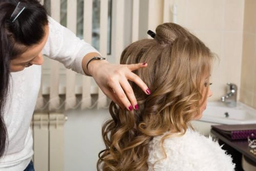 花500元和1000元烫发，不在于烫发水和店面大小，重点是谁给你烫