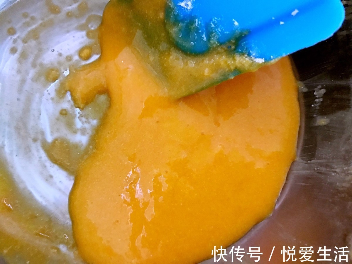 蛋黄饼干|给孩子做一款小零食,简单易学,美味无添加,比买的还好吃