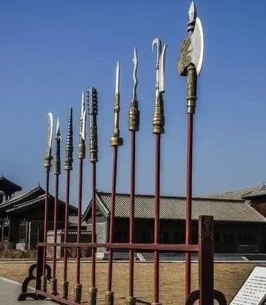 石碑上刻|宋太祖留了祖训,继承皇位时需发毒誓,内容保密,连宰相都不知道