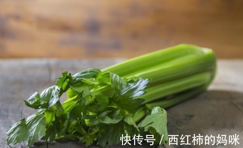 降血压|芹菜到底是降血压还是升血压?别被忽悠了,照下面的方法吃更健康
