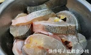 家常鱼肉菜谱，红烧鲈鱼块，做法简单，鲜香下饭，超美味，吃不够
