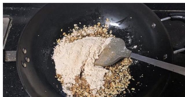 油茶|把1斤面粉简单炒一炒，一周早餐不愁了，早起冲一杯，暖心还暖胃