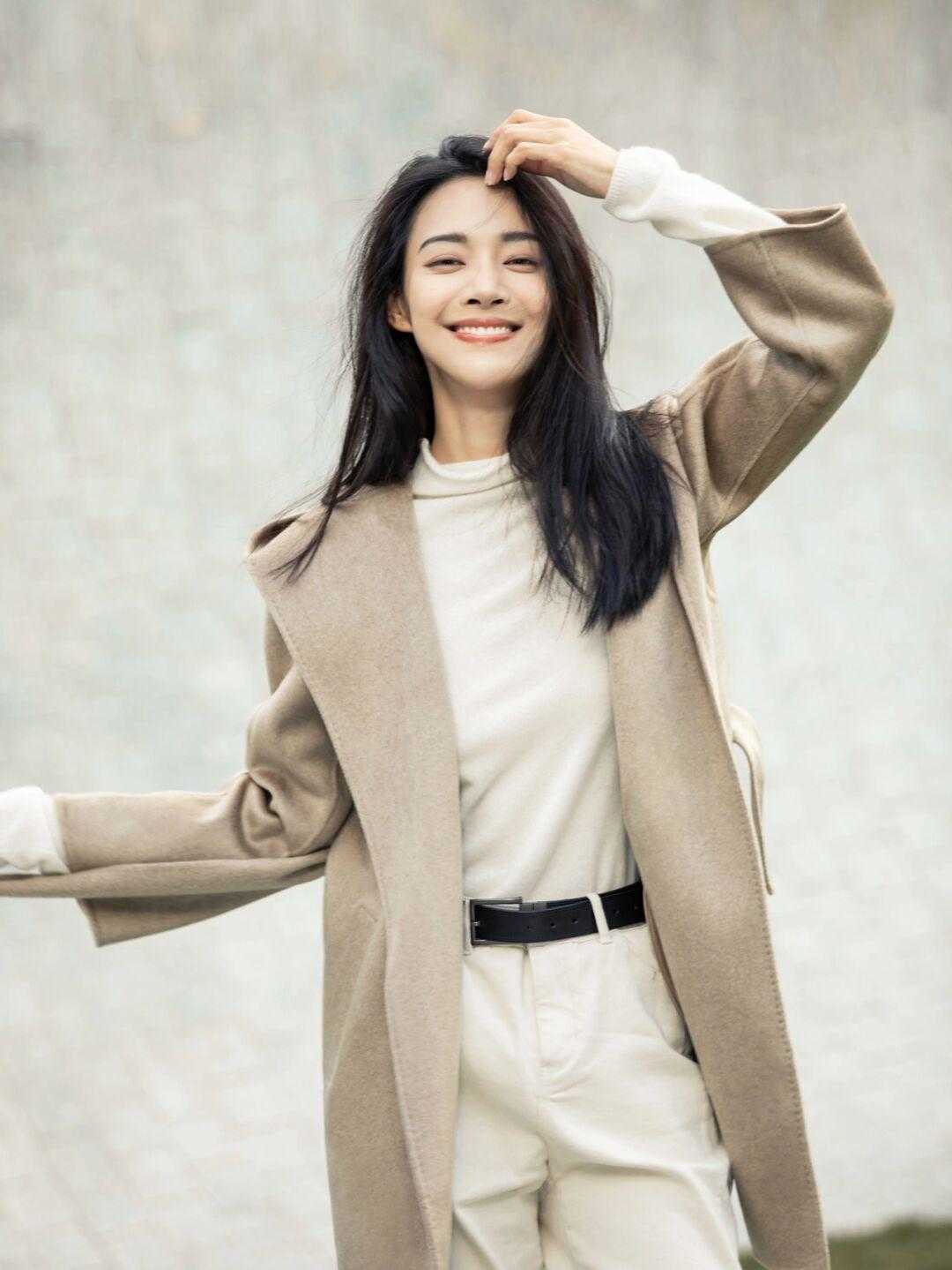 博主|见过时尚的博主,这是我见过最会穿的40+时尚博主,太美了