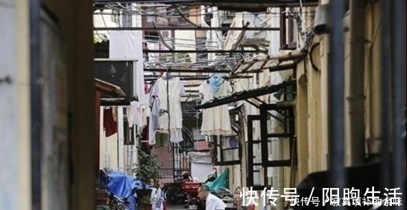 新房|买房是选“老破小”还是“郊区新盘”内行人给出答案，幸好做对