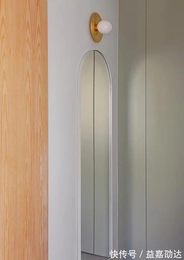 小公寓|60㎡小公寓,餐厅放墙角,水磨石现浇卫生间,太有才了!