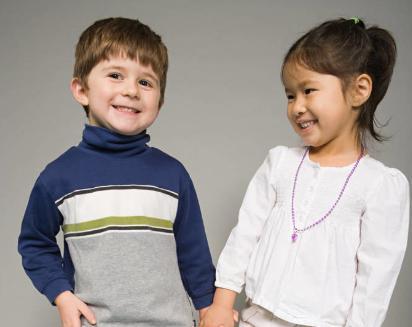 青春期|幼儿园老师将孩子午休照发至群众，家长大怒今天必须给个说法！