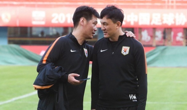联赛|优秀!足协杯郝伟激活李霄鹏不用的2大“废材”球员,中超金帅实至名归