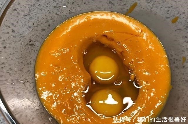 孩子就馋我做的这蛋糕，嫩滑香甜又补钙，还不用打发鸡蛋，真省事