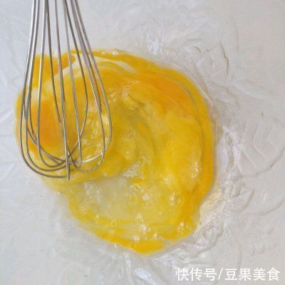 好吃|好吃到模糊的巧克力熔岩蛋糕，怎么都吃不够