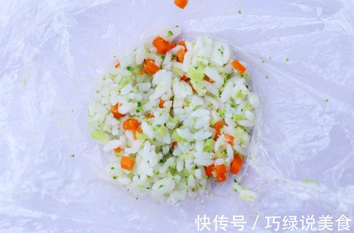 孩子不爱吃饭,试一试这道饭团,营养丰富,让孩子爱上吃饭