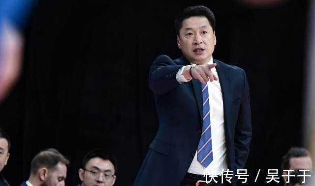 裁判|汪梅降级?李春江投诉马布里骂人,揭开CBA荒唐闹剧的真相