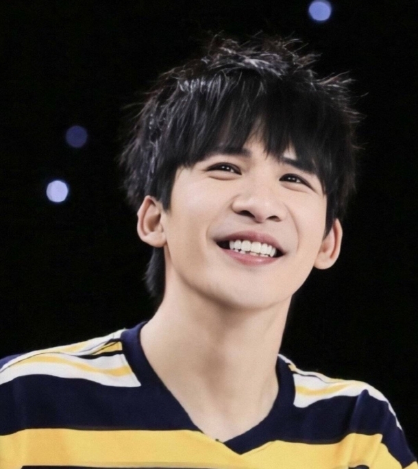 《天天向上》新主持名单出炉,一博大张伟离开,自此再无天天兄弟