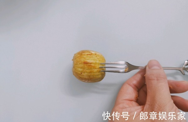 冬枣|原来蜜枣就是这么做的，花上十几元就能做一斤，甜甜蜜蜜超好吃