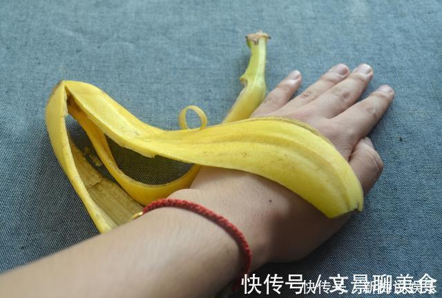 吃剩的香蕉皮别再扔了,它还有这3大神奇妙用,不知道可惜了