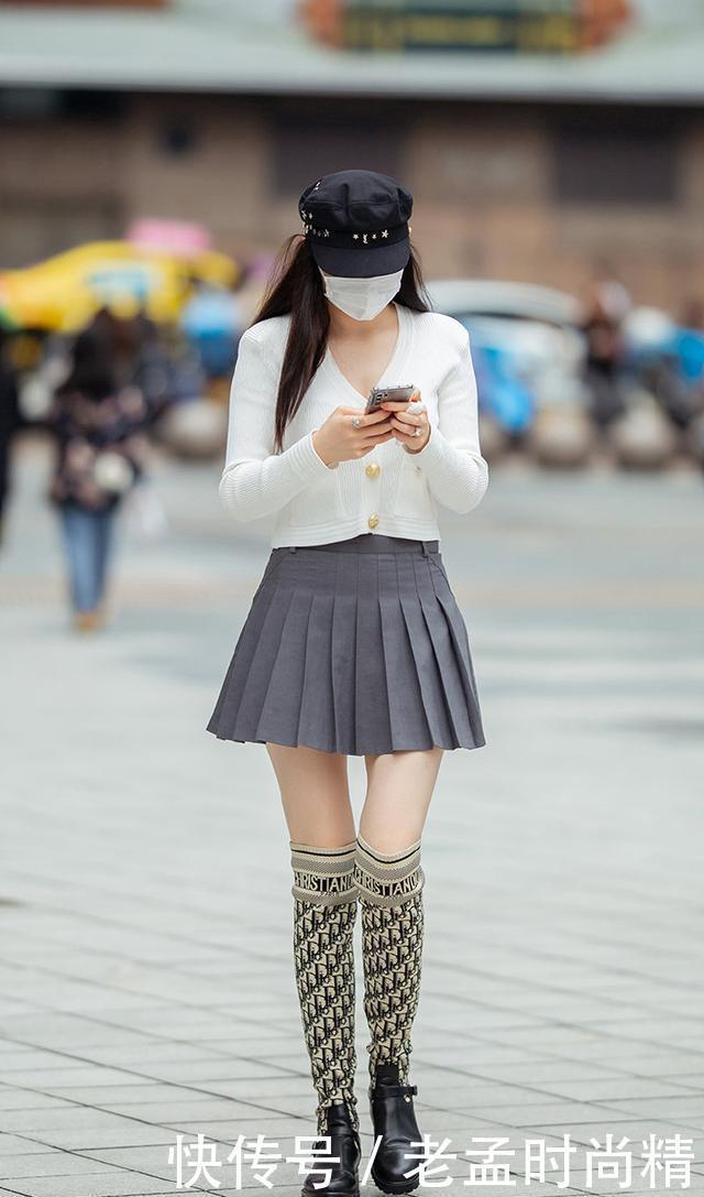 平底鞋+小腿袜, 时髦显瘦凸显青春气息, 小个子女生穿更好看