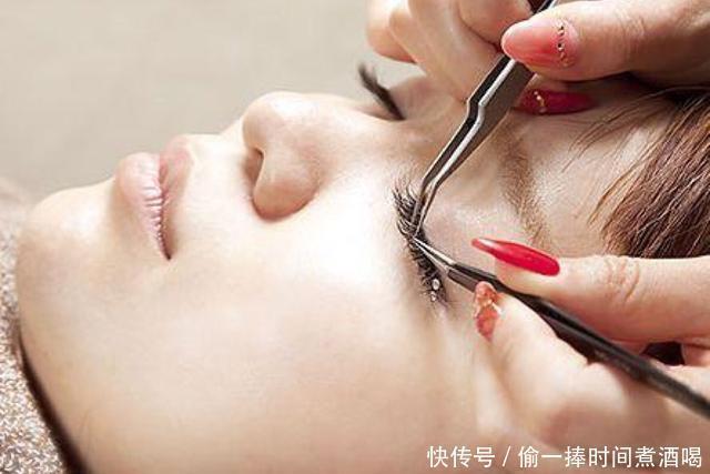假睫毛|女生这里越“长”越好看，可惜大部分人用错了方法，难怪颜值变低