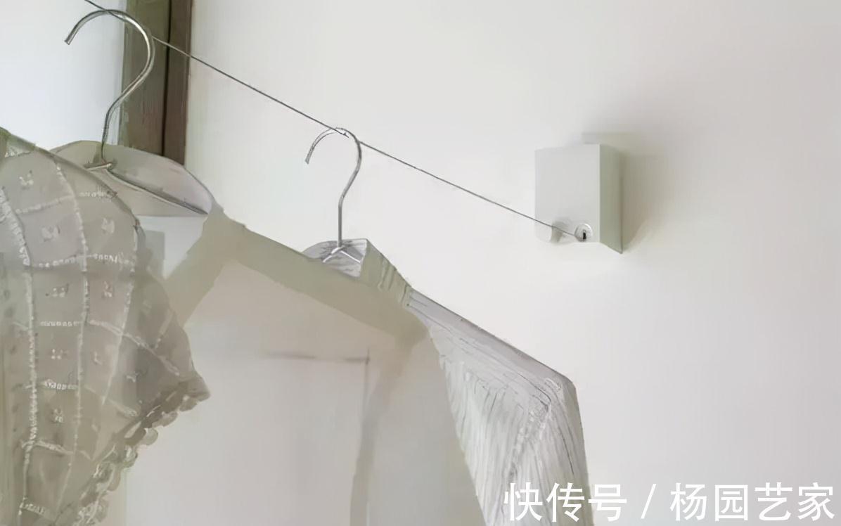 伸缩式|婆婆说把阳台变成休闲区,衣服晾到哪里去?还好老公一招搞定!