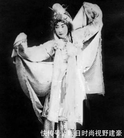 被誉为|她是中国戏曲学院的教授, 被誉为千年第一美, 迷倒5位总统