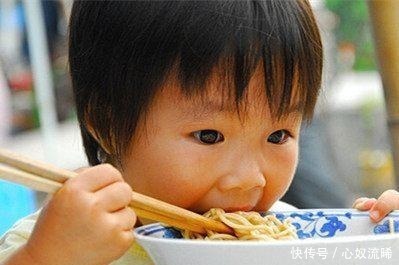 宝宝|提醒孩子有这几种小毛病,是严重缺锌了!家长要长点心!