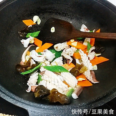 好吃的爆炸的家常炒鱿鱼,没有它我就不吃饭
