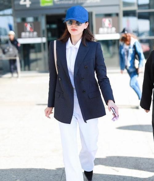 牛仔装|牛仔装怎么穿才好看，看小宋佳的牛仔私服搭配，时髦减龄又高级