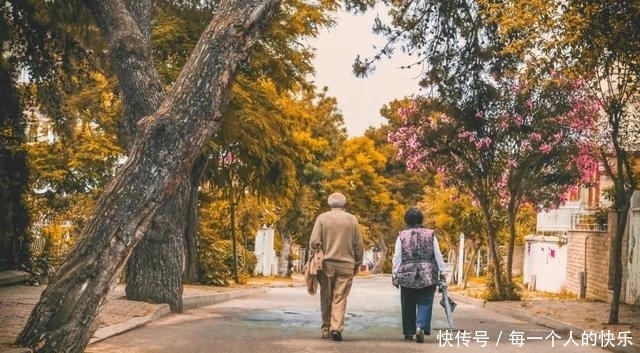 奶奶|与其怨念,不如放下,人生最大的美德是宽恕