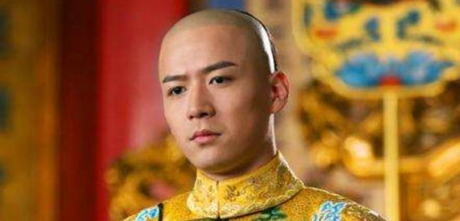 继承|康熙出身不高，为何能继承大统，只因背后有外国人推动！