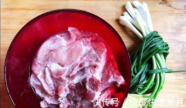 味道|在家也能吃到上海风味菜,葱烤大排,味道一级好!