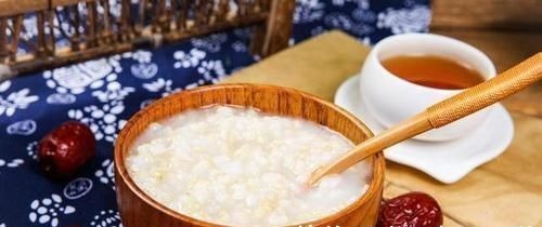 水分|减肥的人,想要体重降得快,谨记4个小秘诀,赘肉悄悄不见了