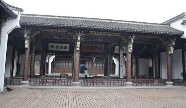 敢动|我国最强祠堂,周围都是世界500强,并放话谁敢动就收购了你们