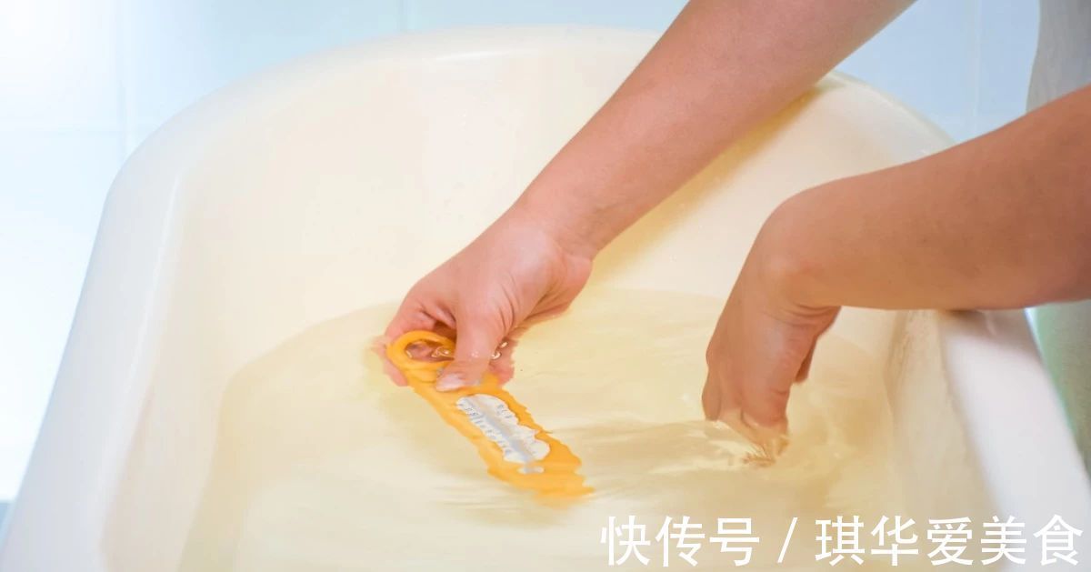 温度计|洗澡水有讲究,家长的''刚刚好''对宝宝来讲可能是''伤害''